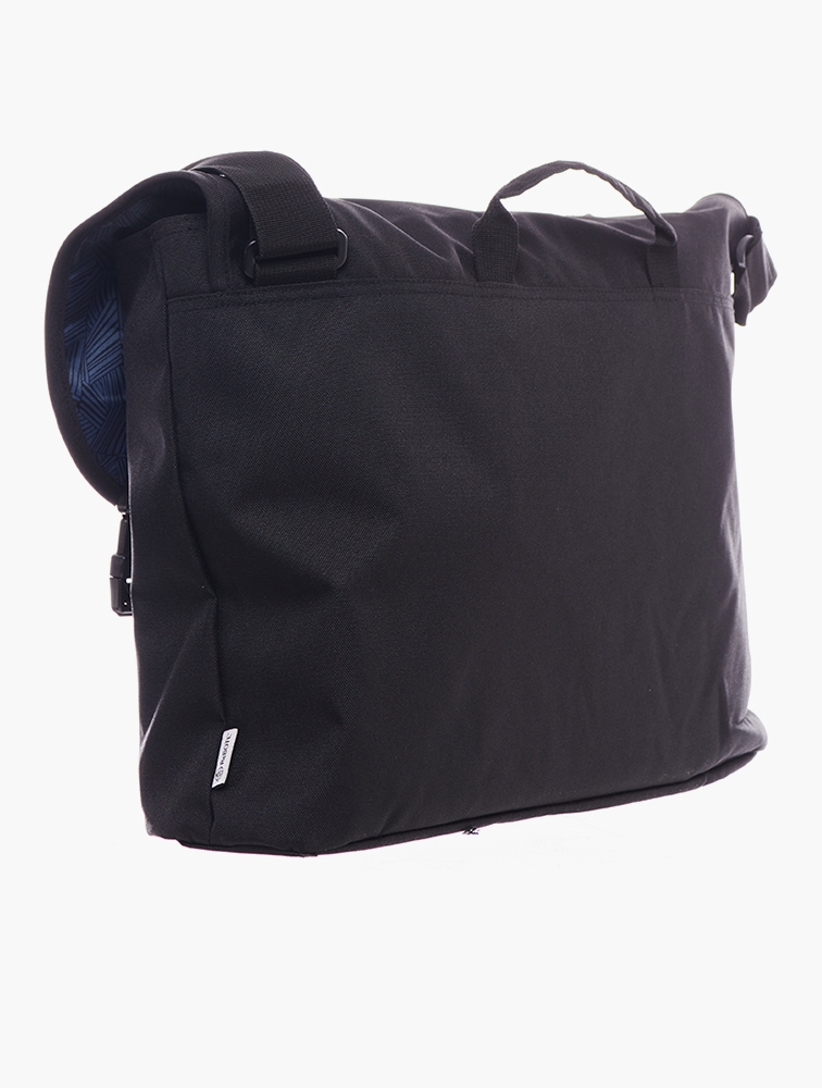 MyRunway | Shop Timberland Black Double Buckle Messenger Bag for MyRunway | Shop Timberland Black Double Buckle Messenger Bag for